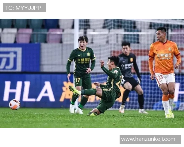 北京篮球队战术解析：从进攻防守到团队配合的全面探讨