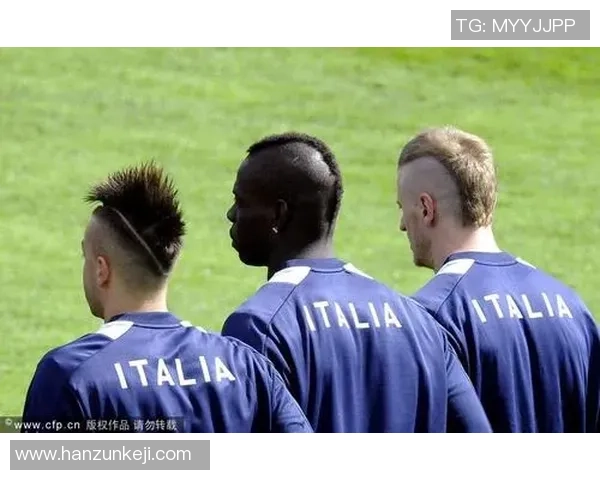 足球明星留莫西干发型引领潮流成时尚风向标的背后故事 足球明星留莫西干发型引领潮流成时尚风向标的背后故事